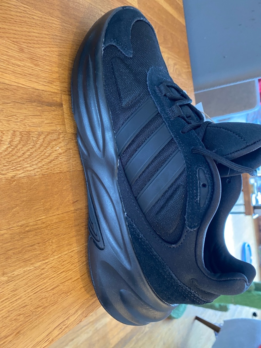 adidas Ozelle Men's Black Athletic Sneakers - Picture 5 of 8